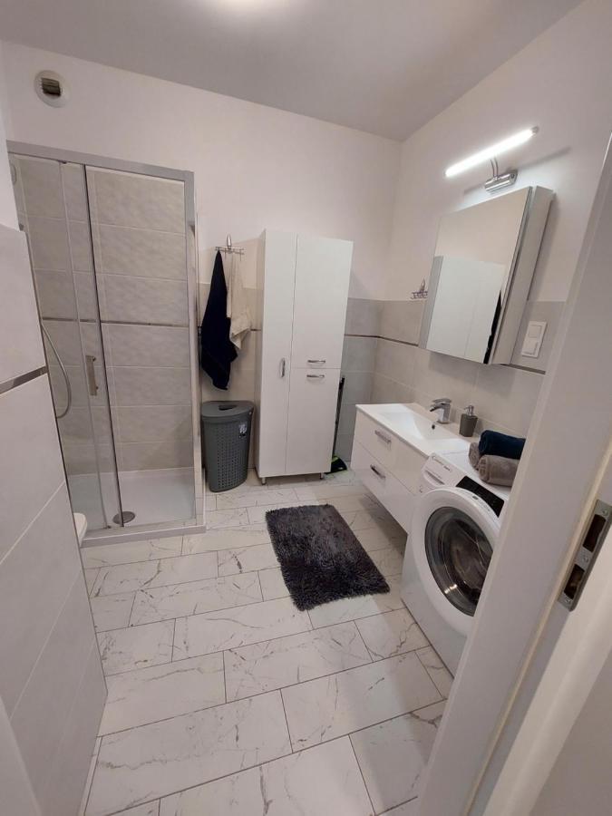Apartament Podpromie رشيشوف المظهر الخارجي الصورة